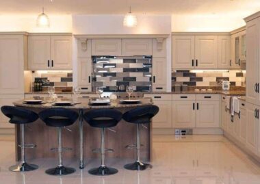 Is your fitted kitchen too small for your liking